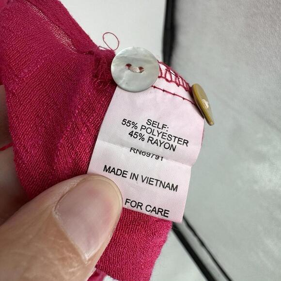 Fig & Flower top 1x pink floral button down tie front colorful beachy plus work - Picture 4 of 5